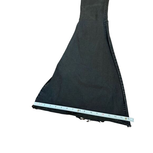 Free People We The Free Just Float On Flare Black Jeans Sz 26 short - Picture 8 of 10